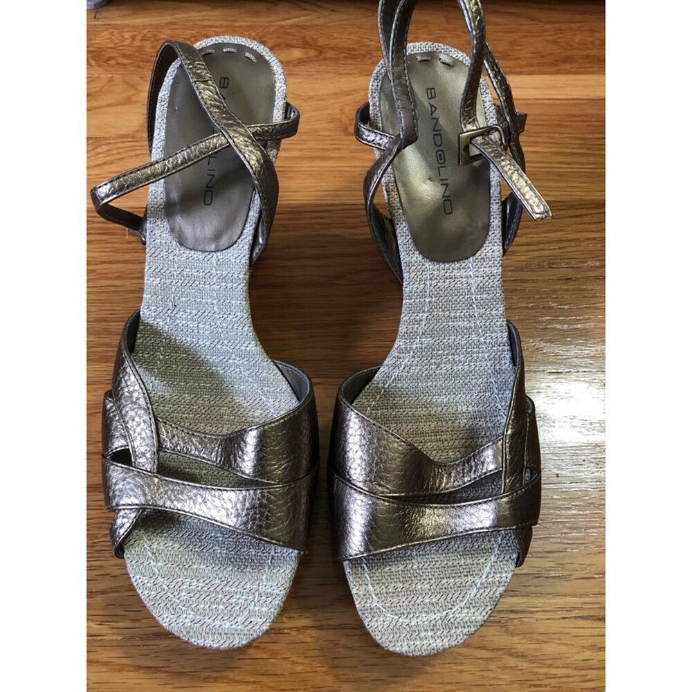 Bandolino copper wedge